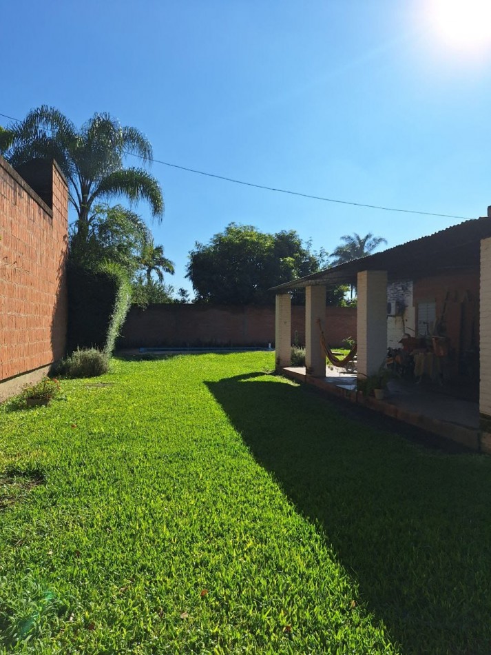HERMOSA CASA UBICADA EN CALLE LOS ALISOS 1300 YERBA BUENA