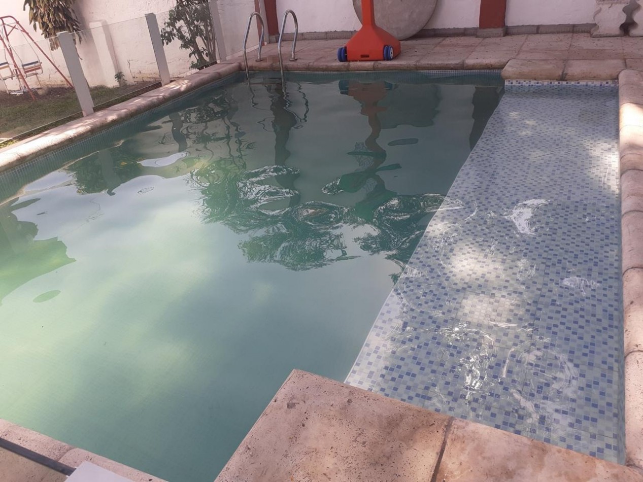HERMOSA CASA PASAJE JOSE FIERRO 2943