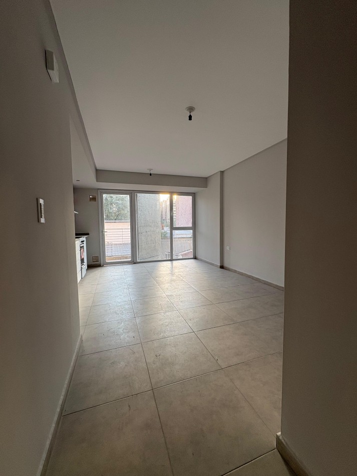 DEPARTAMENTO A ESTRENAR - LAPRIDA 700 SMT