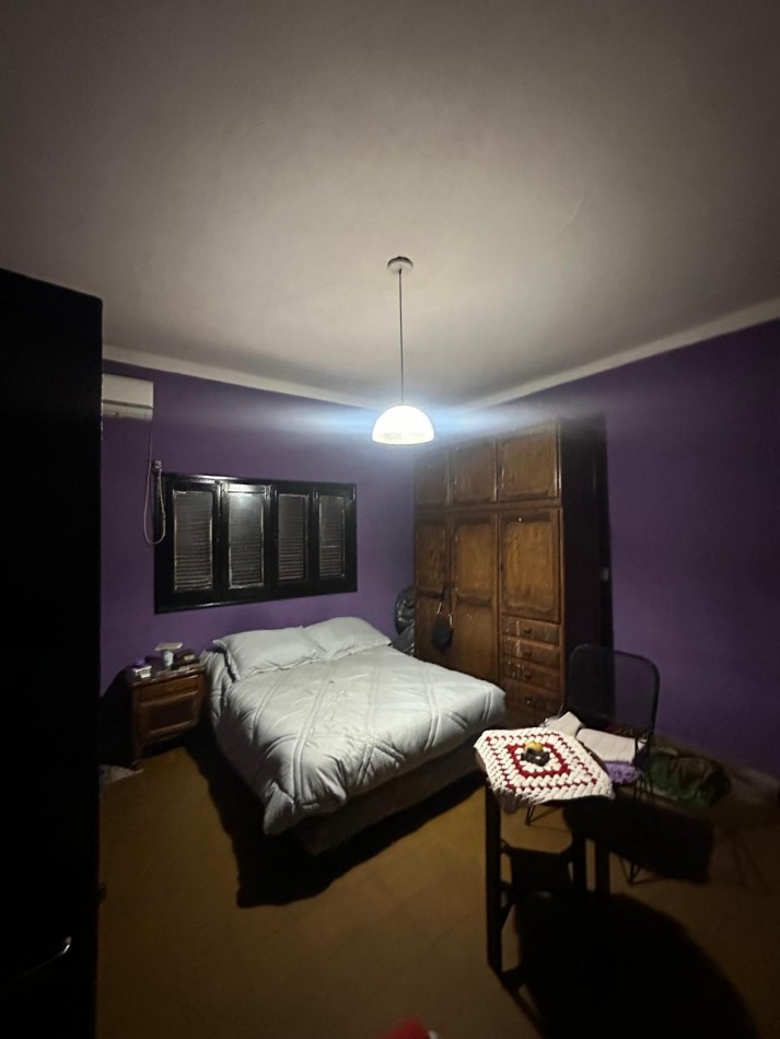 VIVIENDA VILLA ALEM - PJE PRIMERA JUNTA 1100 (A dos cuadras Av. Roca al 1000)