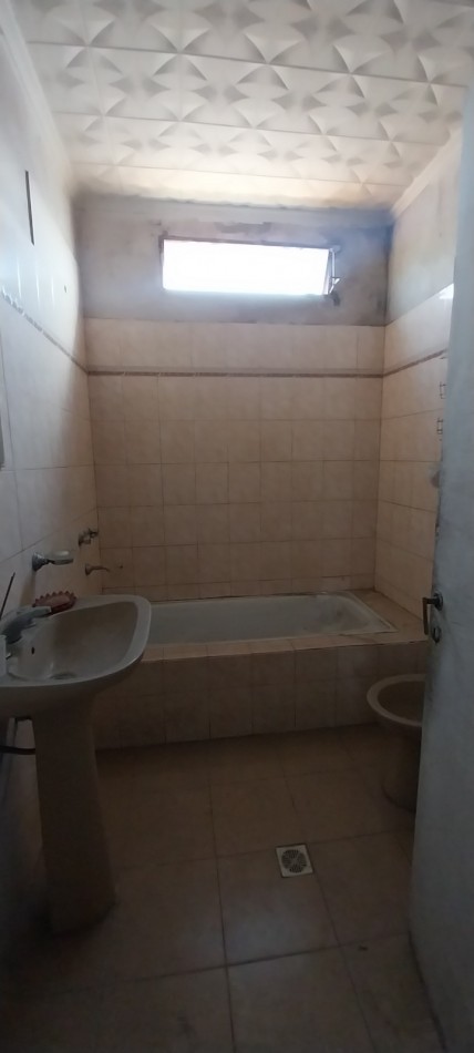 VENTA!  CASA EN ENTRE RIOS 1240 / VILLA ALEM