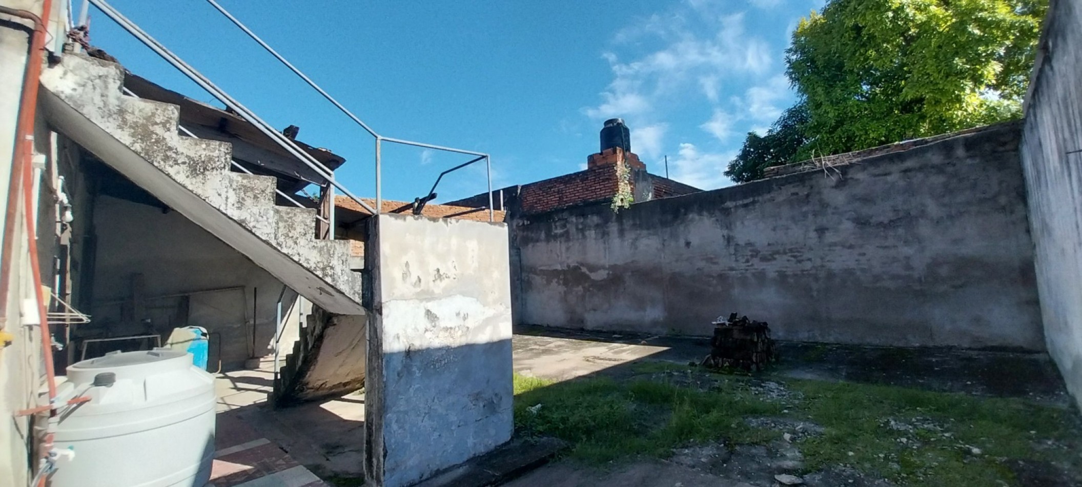 VENTA!  FRENCH 70 / SAN CAYETANO / EXCELENTE UBICACION