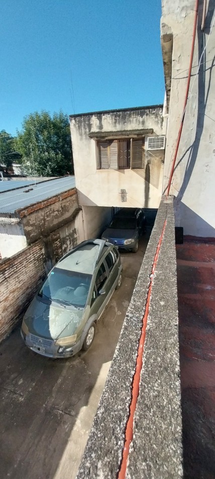 VENTA!  FRENCH 70 / SAN CAYETANO / EXCELENTE UBICACION