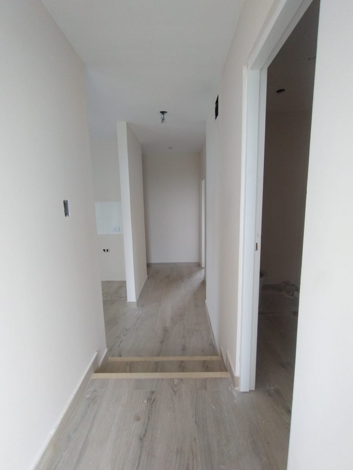 CASA A ESTRENAR B° LAGAR DE LOS NOGALES (EXCELENTE UBICACION)