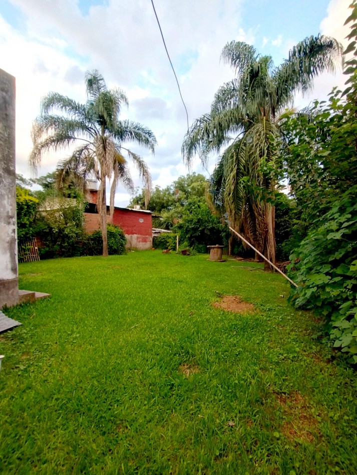 Casa 3 Dormitorios - Av. Juan Domingo Peron 2900