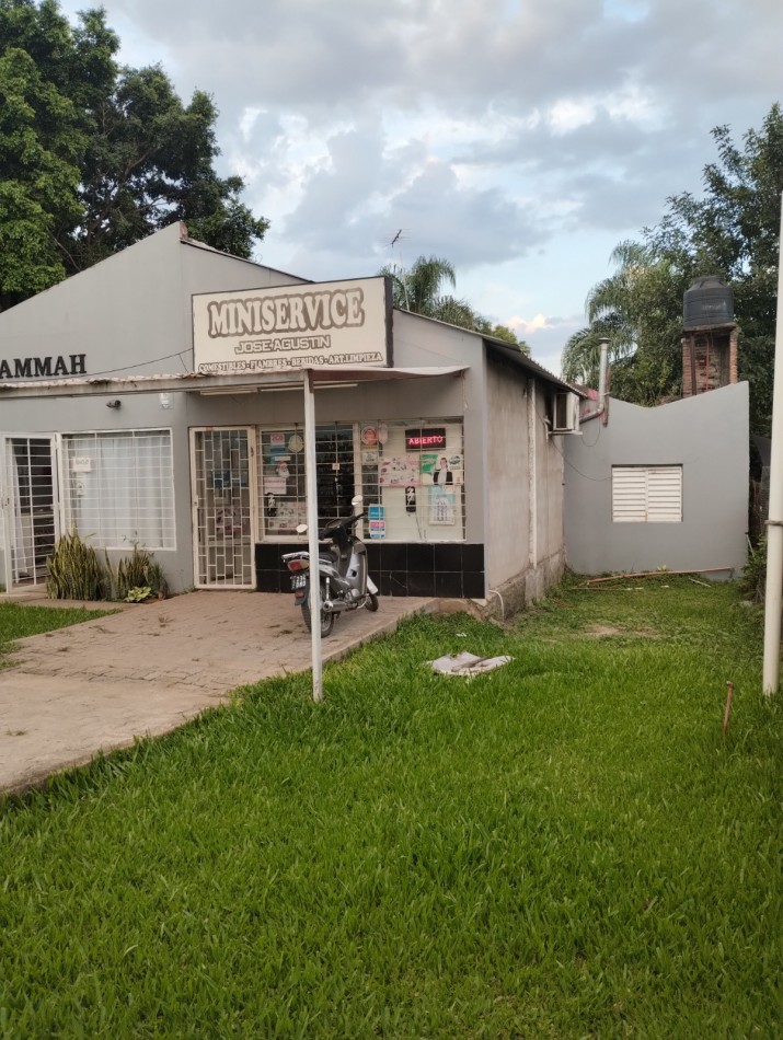 Casa 3 Dormitorios - Av. Juan Domingo Peron 2900