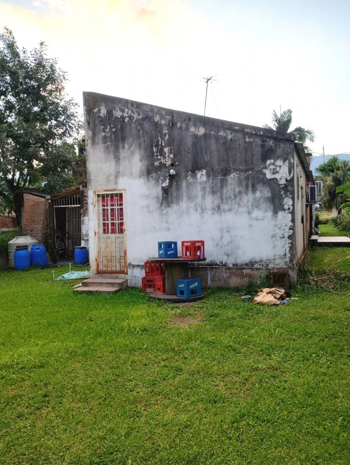 Casa 3 Dormitorios - Av. Juan Domingo Peron 2900