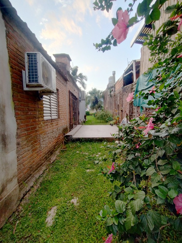 Casa 3 Dormitorios - Av. Juan Domingo Peron 2900