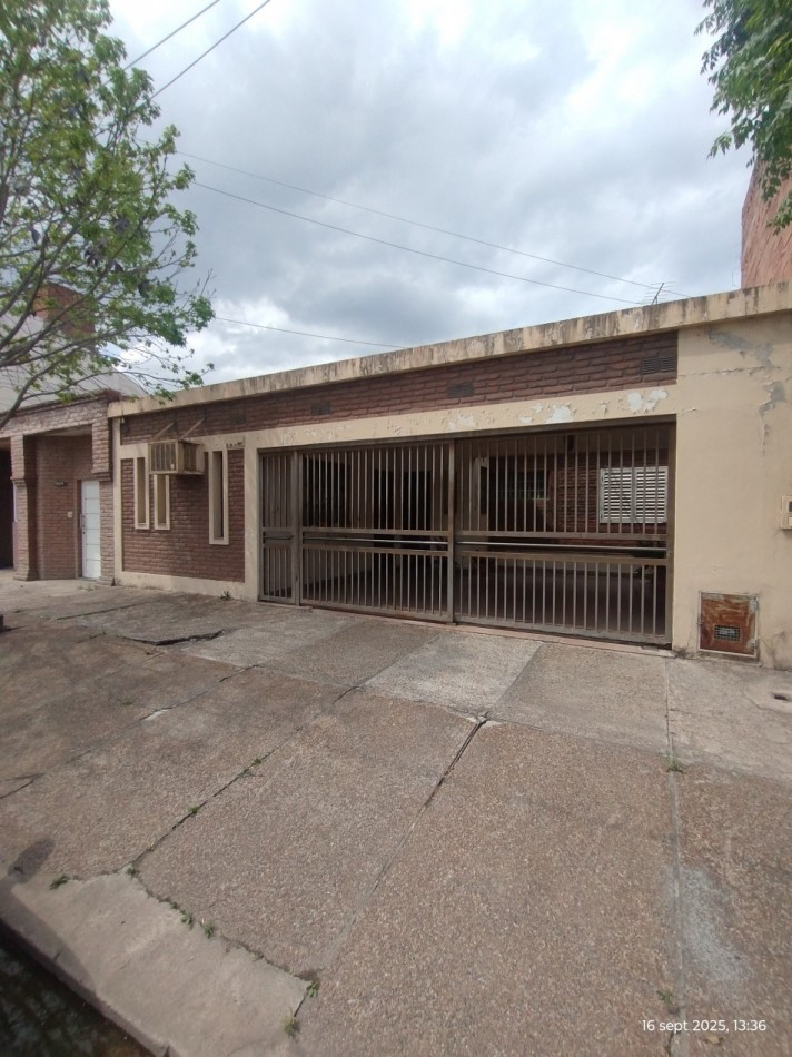 OPORTUNIDAD - VIVIVENDA B°COPIAT 1 (Parque 9 de julio)