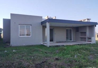 Casa NUEVA A ""TERMINAR"" - Yerba buena