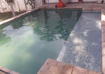 HERMOSA CASA PASAJE JOSE FIERRO 2943
