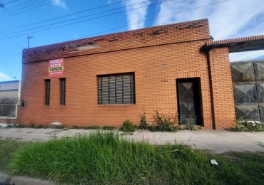 EXC. OPORTUNIDAD INVERSION - 2 LOTES 10X30 MAS CASA EN AV. VIAMONTE 1250